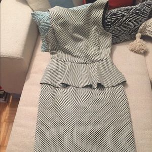 Banana Republic Dresses - Dress Banana Republic Dresses - Dress